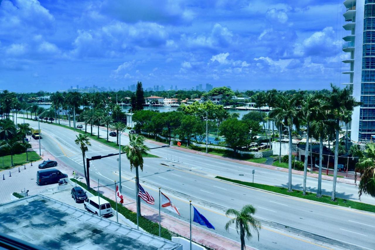 Collins Apartments By Design Suites Miami Beach Zewnętrze zdjęcie